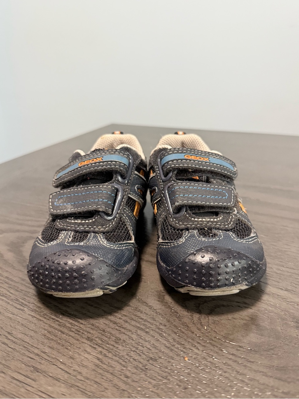 GEOX Kid’s shoes with genuine leather insoles Size 8,5 - Picture 2 of 10